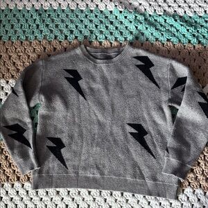 Gray Lightning Bolt Knit Sweater Short Womans sz Large